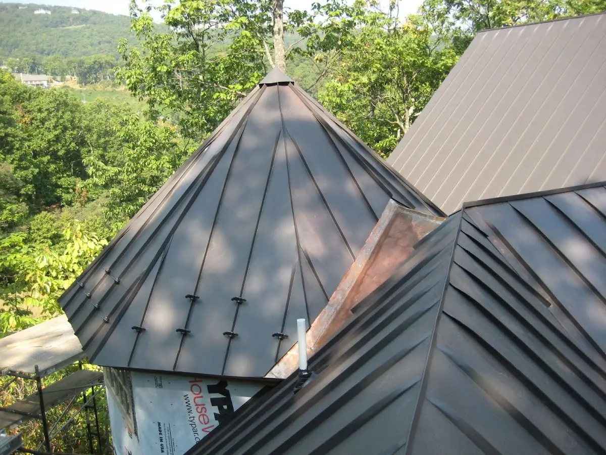 Professional Roof Tarp Installation by Craftsman Roofing in Sunland